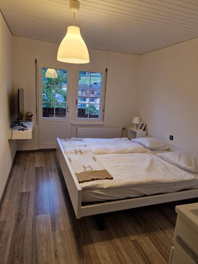 Hotel Chalet Bellerive Spiez Exterior foto